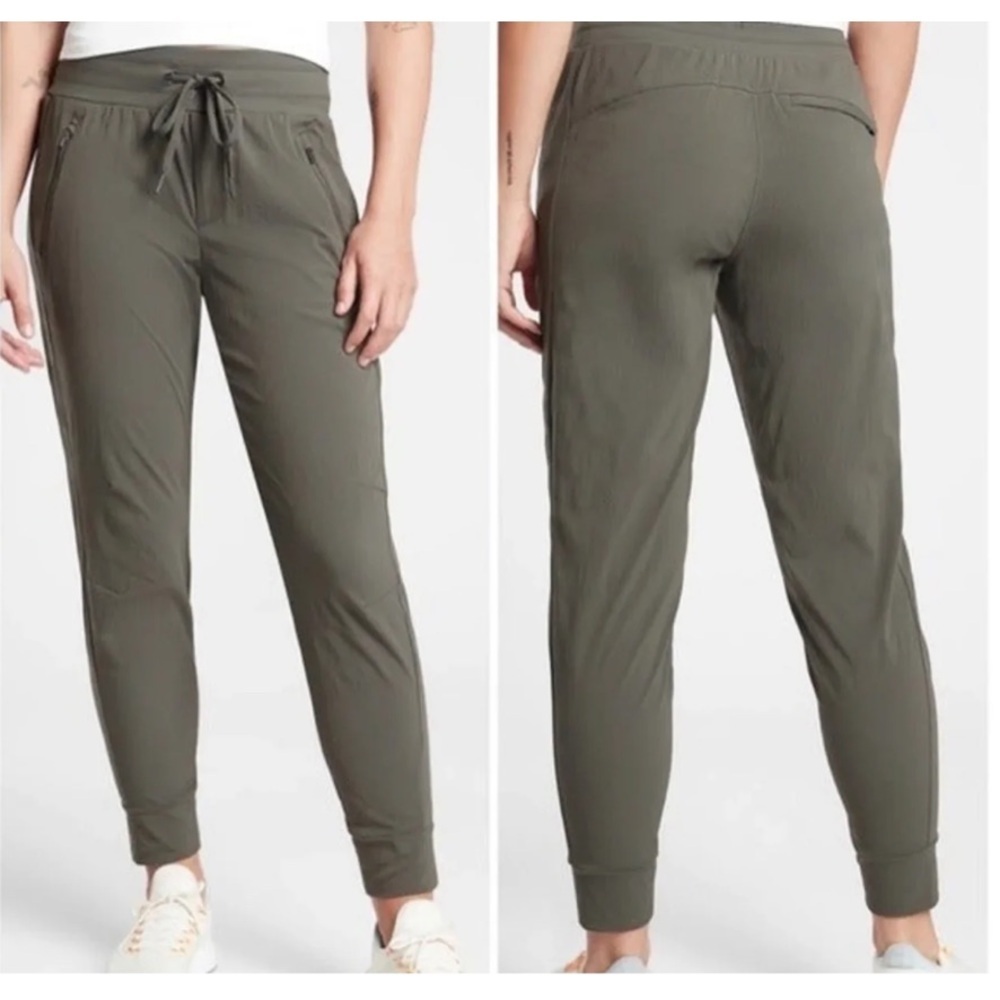 Athleta Trekkie North Green Jogger Pants Women's Size 6